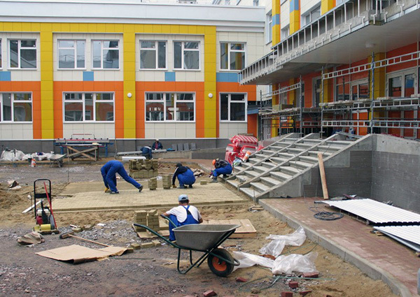 строительство школы